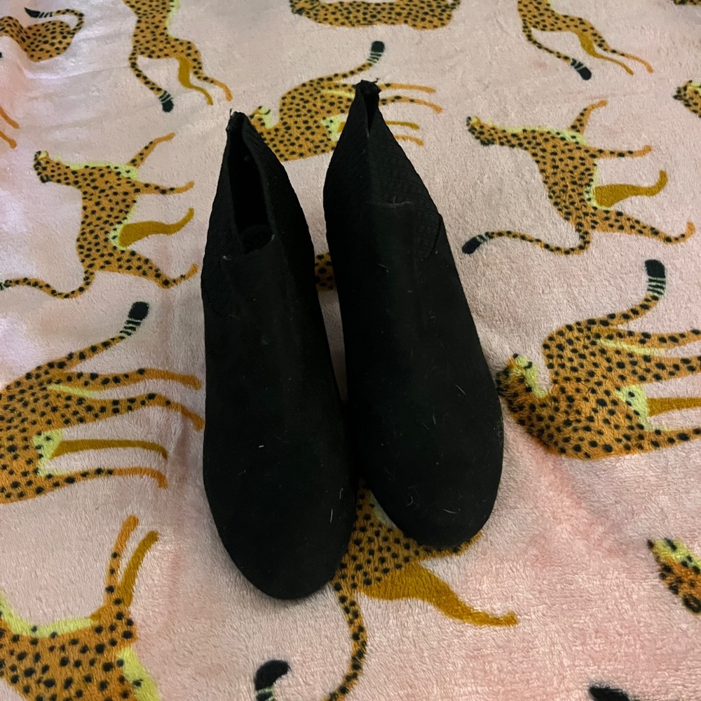 brand new heels